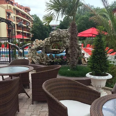 Резиденс Бахами Sunny Beach